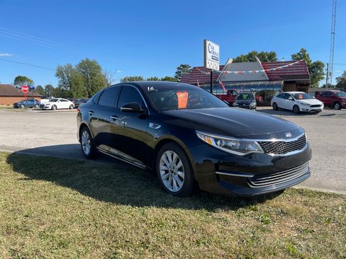 Used 2016 Kia Optima LX image 6