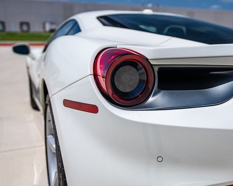 Used 2018 Ferrari 488 GTB image 26
