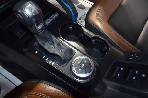 Used 2023 Ford Bronco Outer Banks image 34