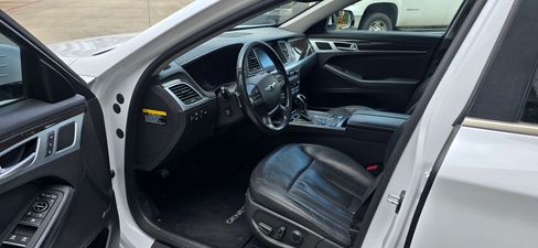 Used 2015 Hyundai Genesis 3.8 Ultimate image 33