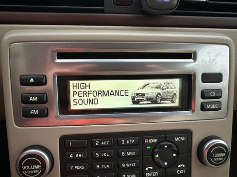 Used 2010 Volvo XC70 3.2 image 67