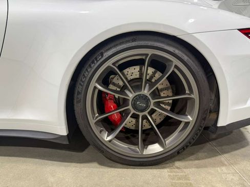 Used 2018 Porsche 911 GT3 image 45