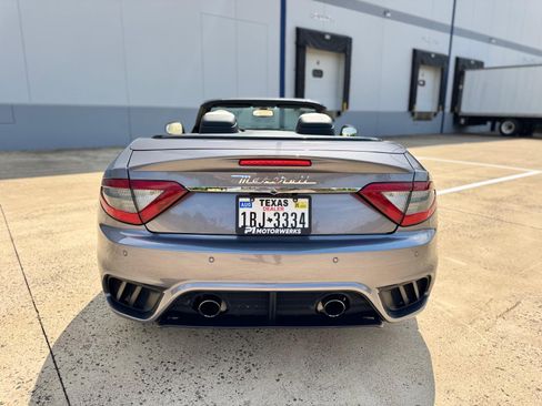 Used 2018 Maserati GranTurismo MC image 16