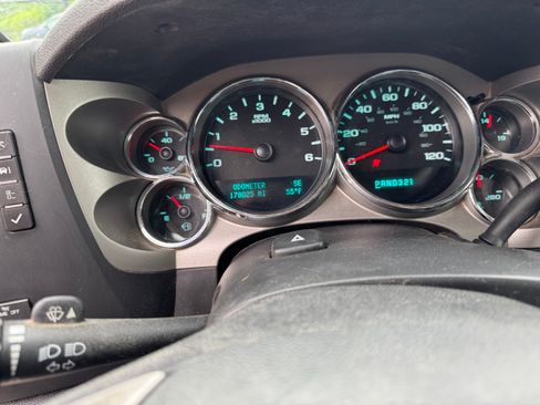 Used 2009 GMC Sierra 1500 SLE image 4