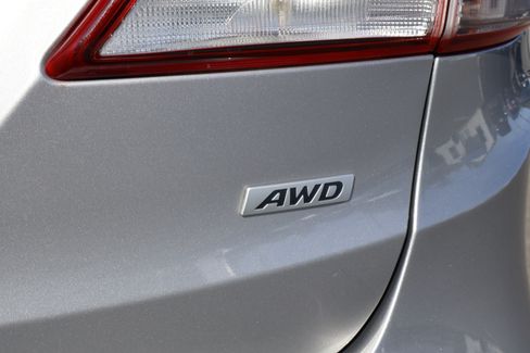 Used 2019 Hyundai Santa Fe XL SE image 13