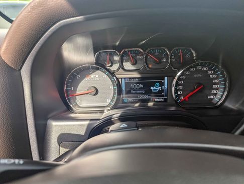 Used 2015 Chevrolet Silverado 1500 LT image 11