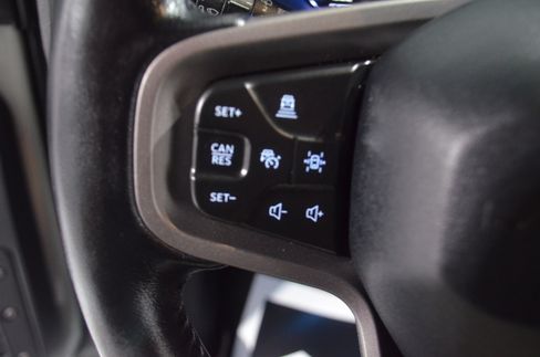 Used 2022 Ford Bronco Badlands image 39