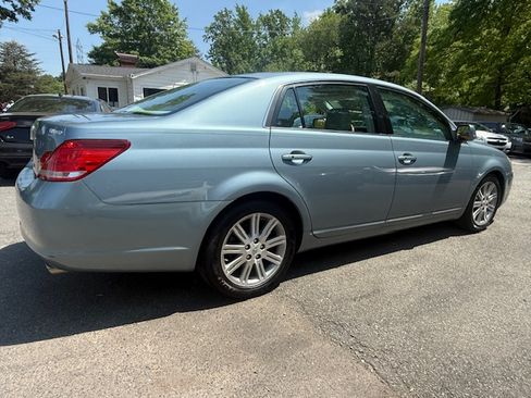 Used 2007 Toyota Avalon Limited image 4