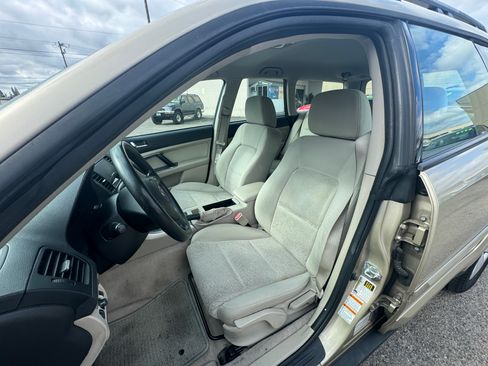 Used 2008 Subaru Outback 2.5i image 17