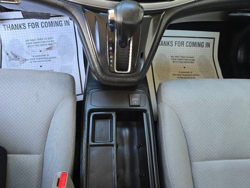 Used 2015 Honda CR-V LX image 12