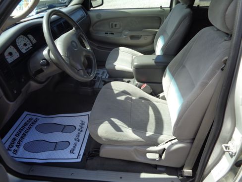 Used 2004 Toyota Tacoma TRD Off-Road image 44