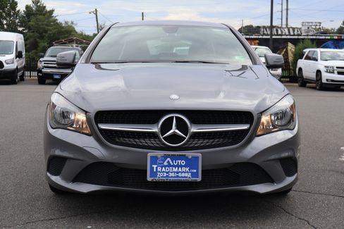 Used 2014 Mercedes-Benz CLA 250 image 3