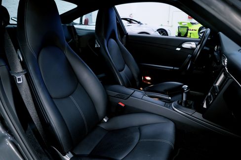 Used 2007 Porsche 911 Carrera 4S image 17