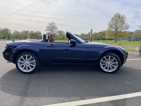 Used 2008 MAZDA MX-5 Miata Grand Touring image 20