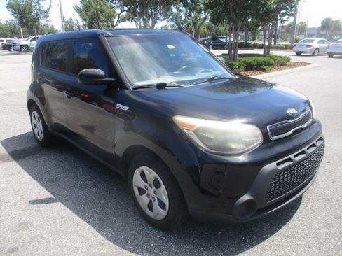 Used 2015 Kia Soul image 4