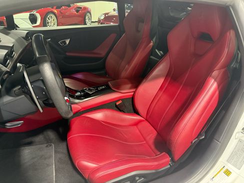 Used 2015 Lamborghini Huracan LP 610-4 image 26
