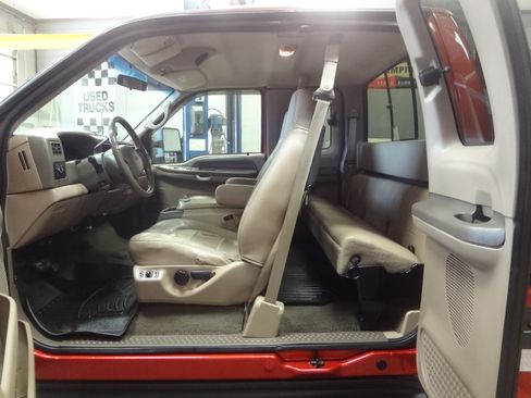 Used 1999 Ford F350 Lariat image 21