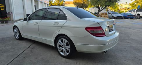 Used 2011 Mercedes-Benz C 300 Sport image 13