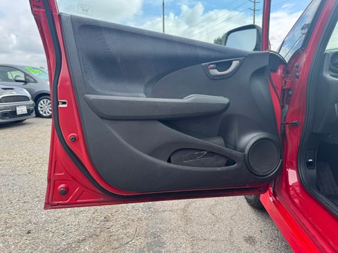 Used 2011 Honda Fit Sport image 23