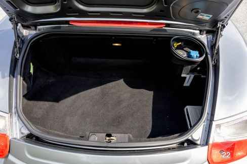 Used 2004 Porsche Boxster image 43