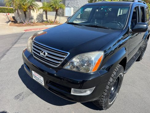 Used 2005 Lexus GX 470 image 8