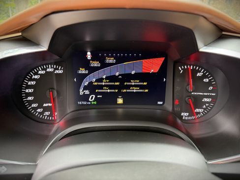 Used 2015 Chevrolet Corvette Premium Conv w/ 3LT image 31