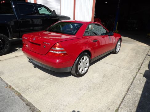 Used 1998 Mercedes-Benz SLK 230 image 3