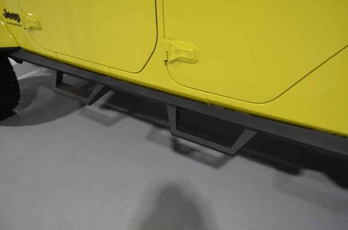 Used 2023 Jeep Gladiator Willys image 10