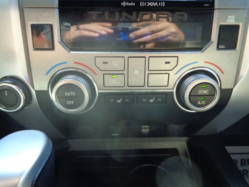 Used 2019 Toyota Tundra Limited image 62