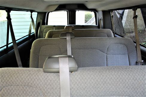 Used 2018 Chevrolet Express 3500 LT image 21