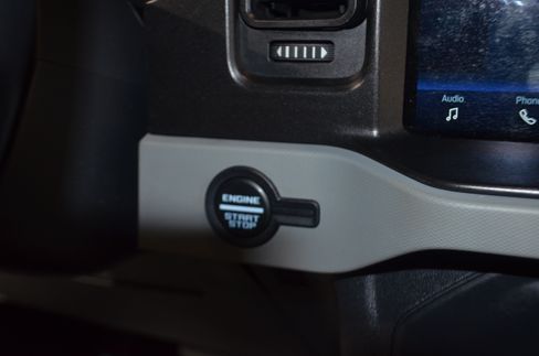 Used 2022 Ford Bronco Badlands image 33
