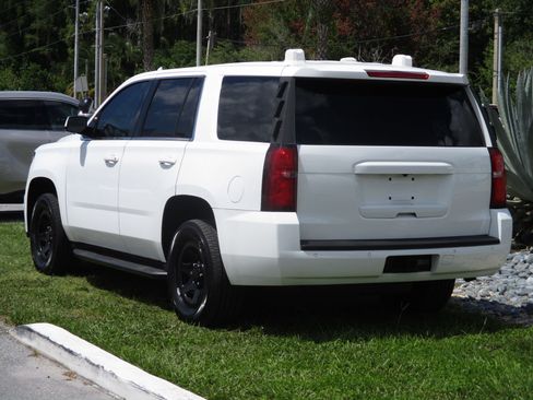 Used 2017 Chevrolet Tahoe image 3
