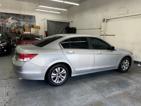 Used 2012 Honda Accord LX image 7