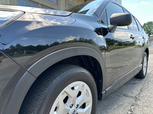 Used 2019 Subaru Forester image 9