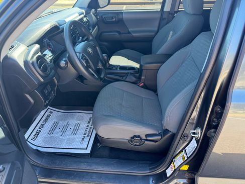 Used 2020 Toyota Tacoma SR image 19