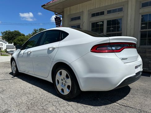 Used 2016 Dodge Dart SE image 3