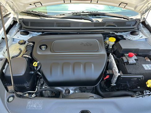 Used 2016 Dodge Dart SE image 17