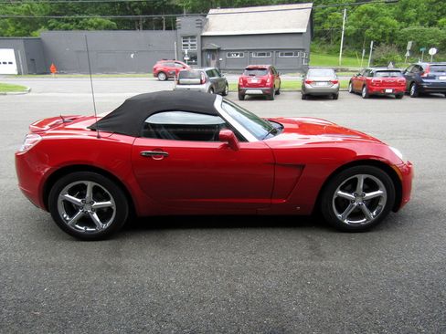 Used 2008 Saturn Sky image 5
