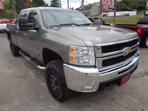 Used 2007 Chevrolet Silverado 2500 LTZ image 3