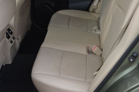 Used 2017 Subaru Outback 2.5i Limited image 10