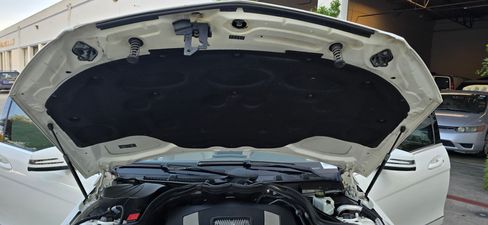 Used 2011 Mercedes-Benz C 300 Sport image 38