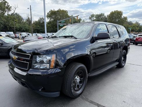 Used 2014 Chevrolet Tahoe image 1