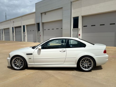 Used 2005 BMW M3 Competition image 9
