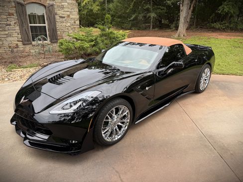 Used 2015 Chevrolet Corvette Premium Conv w/ 3LT image 48