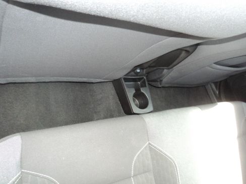 Used 2014 Ford Fiesta SE image 8