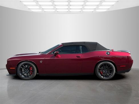Used 2023 Dodge Challenger SRT Hellcat image 6