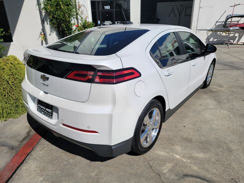 Used 2015 Chevrolet Volt Premium image 8