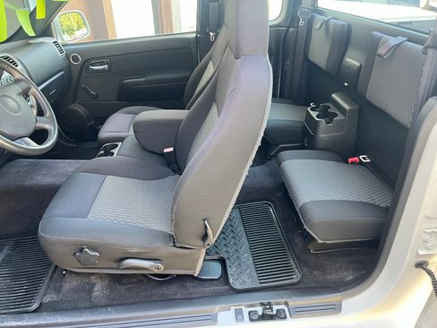 Used 2010 Chevrolet Colorado W/T image 8