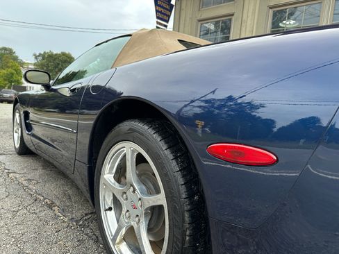 Used 2001 Chevrolet Corvette image 7