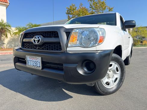 Used 2011 Toyota Tacoma image 6